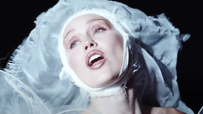 Miley Cyrus ft. Lindsey Buckingham & Mick Fleetwood - Secrets